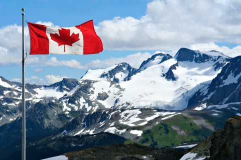Mountains__Flag